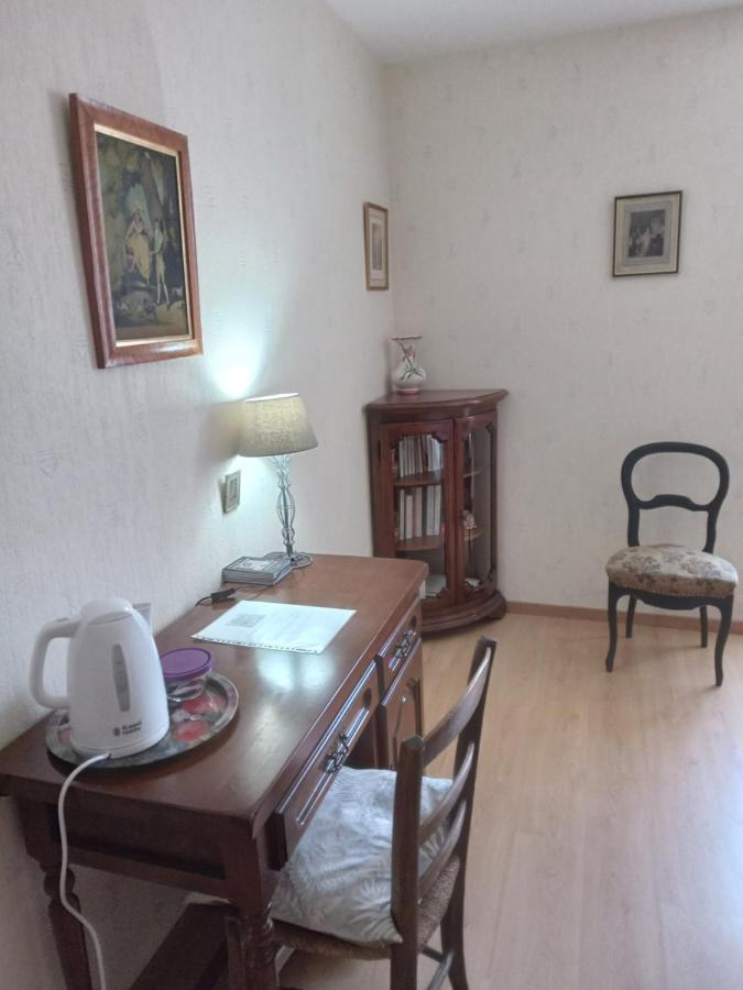 Bed and Breakfast Chez La Marquise Boissieres  Екстер'єр фото